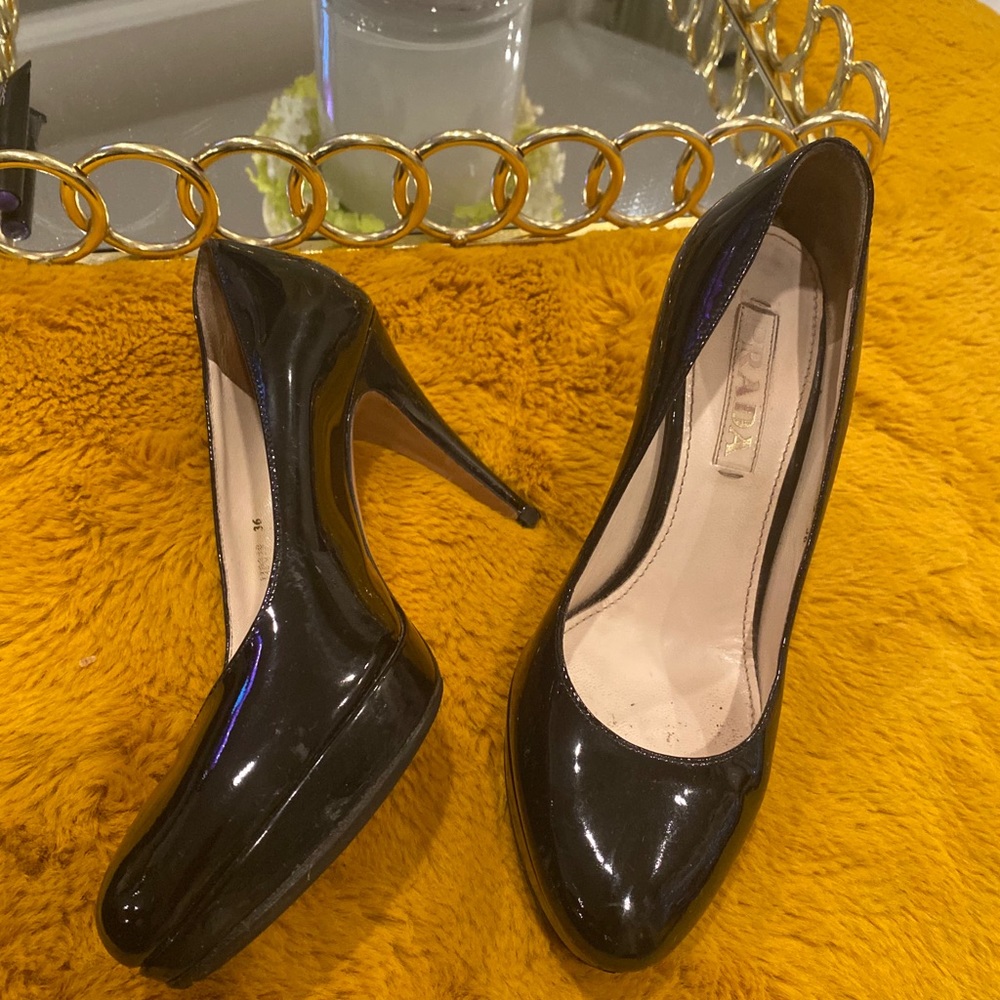 Prada semi round toe heels size 36 used condition - Picture 14 of 16